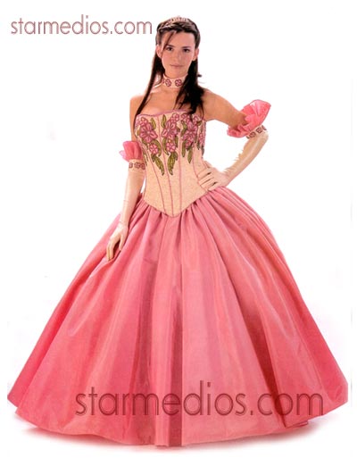 vestidos de xv años temporada verano-invierno 2026